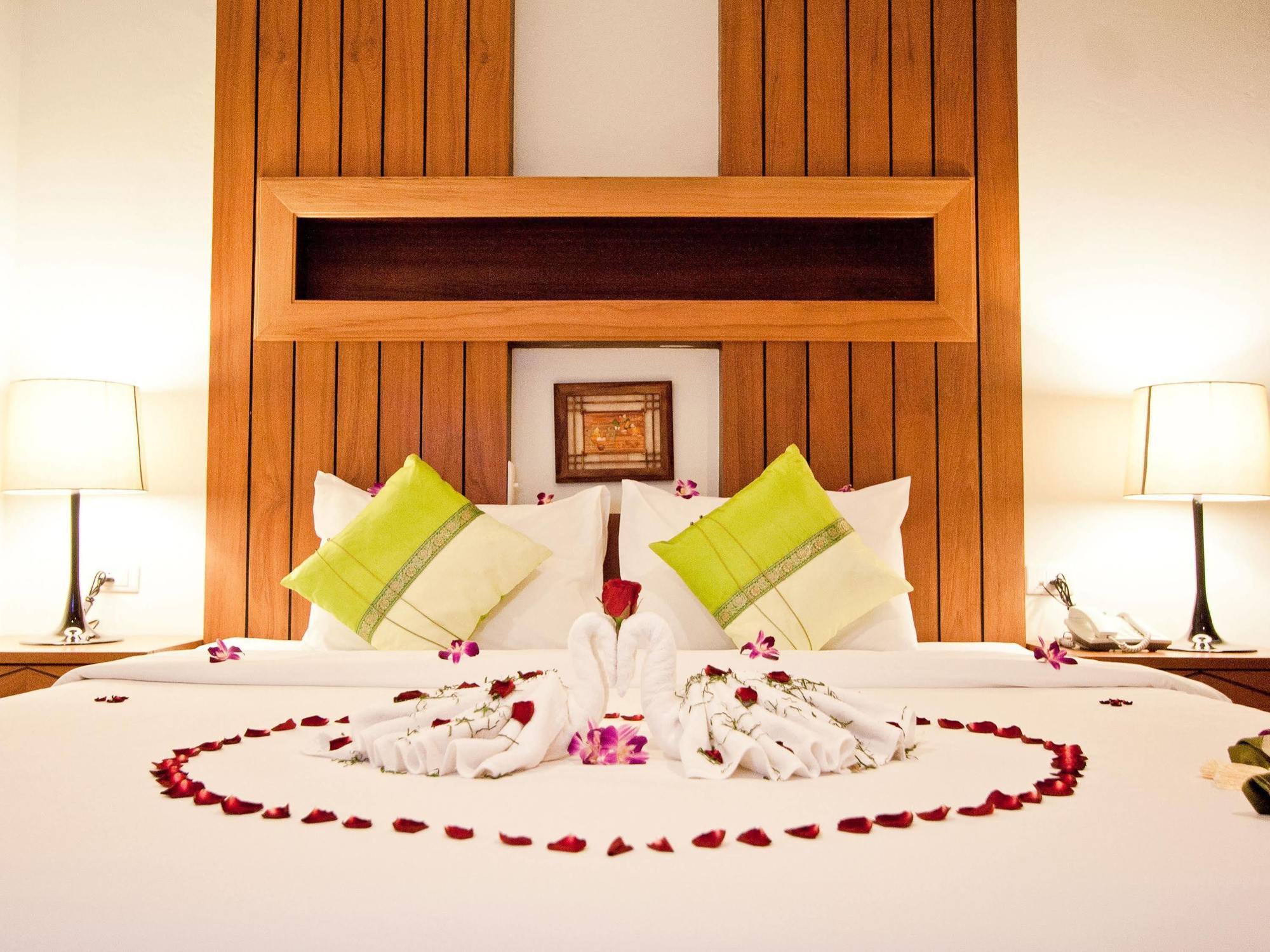 The Chambre Patong Exterior photo
